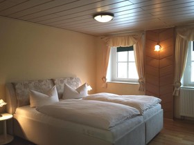 Marlis Pension