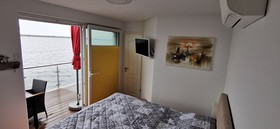 Schwimmendes Ferienhaus Robby II
