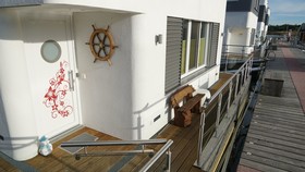 Schwimmendes Ferienhaus Robby II