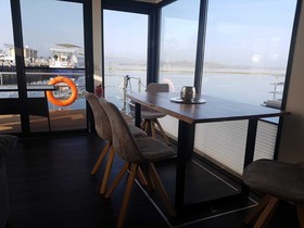 WELL Hausboote