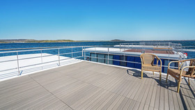 WELL Hausboote