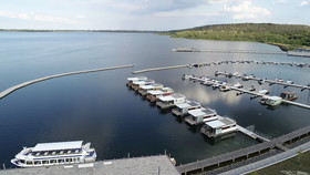 WELL Hausboote