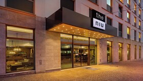 Holiday Inn - the niu, Ridge Halle Central Station