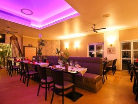Check-Inn Hotel