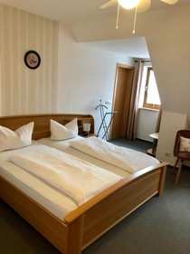 Zum Rebstock Hotel Garni