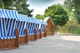 Bernstein Acamed Resort