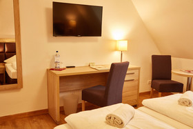 Bernstein Acamed Resort