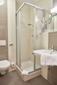Bernstein Acamed Resort