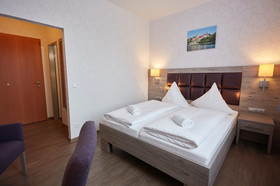 Bernstein Acamed Resort