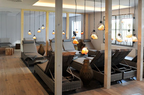 Bernstein Acamed Resort