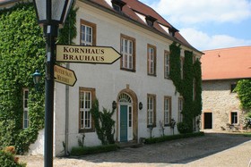 Hotel Burg Wanzleben