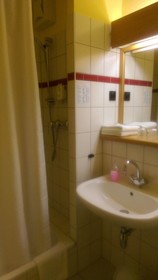Acron Hotel