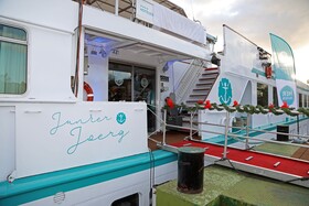 Hotelkabinenschiff Junker Jörg