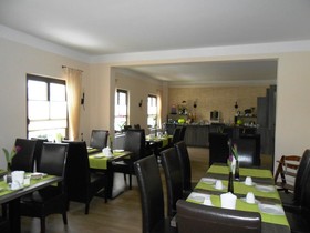 Weiße Elster