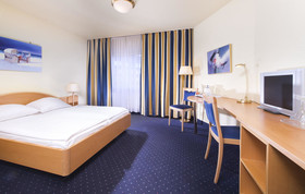 Tryp by Wyndham Lübeck Aquamarin