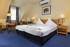 Tryp by Wyndham Lübeck Aquamarin