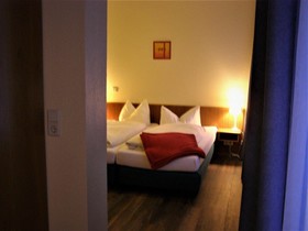 Hotel Fährhaus Niederkleveez