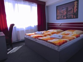 Hotel 108
