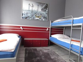 Hotel 108