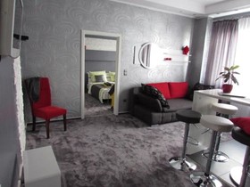 Hotel 108