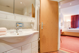 INA Hotel Consul