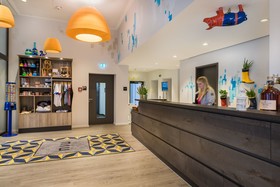 Holiday Inn - the niu, Welly Kiel