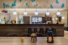 Holiday Inn - the niu, Welly Kiel