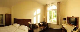 Hotel Excellent