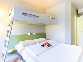 B&B HOTEL Lübeck Berliner-Platz