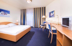 Tryp by Wyndham Lübeck Aquamarin