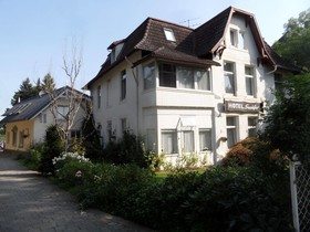 Parkhotel Seeufer