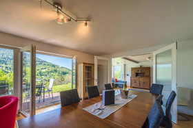 Traum-Ferienhaus auf der Burghalde