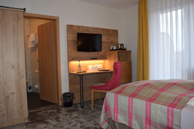 Eden Hotel - Haus an den Thermen