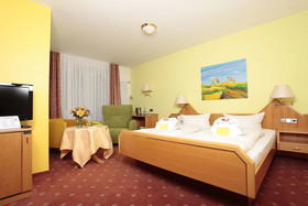 Eden Hotel - Haus an den Thermen