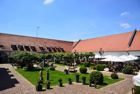 Schloss Reinach