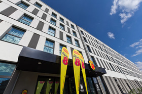 Super 8 by Wyndham Freiburg