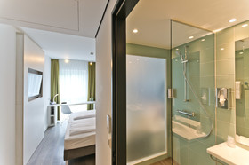 Super 8 by Wyndham Freiburg