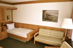 Hotel Hirsch