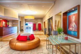 Leonardo Hotel Karlsruhe
