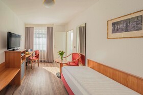 Best Western Queens Hotel