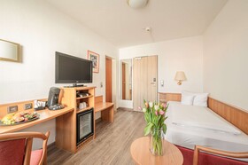 Best Western Queens Hotel