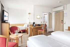 Best Western Queens Hotel