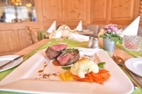Gasthof-Hotel Hirschen