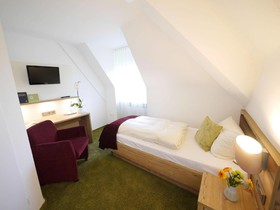 Kreuz-Post Hotel-Restaurant-Spa
