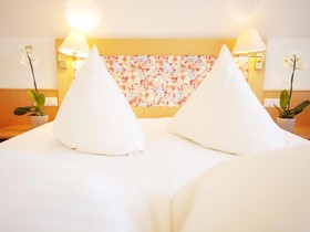 Kreuz-Post Hotel-Restaurant-Spa