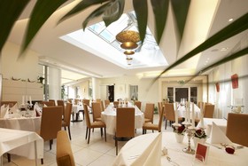 Kreuz-Post Hotel-Restaurant-Spa