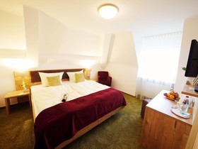 Kreuz-Post Hotel-Restaurant-Spa