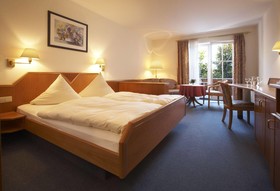 Kreuz-Post Hotel-Restaurant-Spa