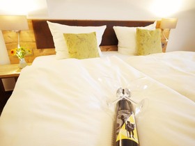 Kreuz-Post Hotel-Restaurant-Spa