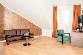 Central Hotel & Lounge